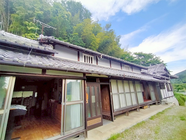 空き家外観